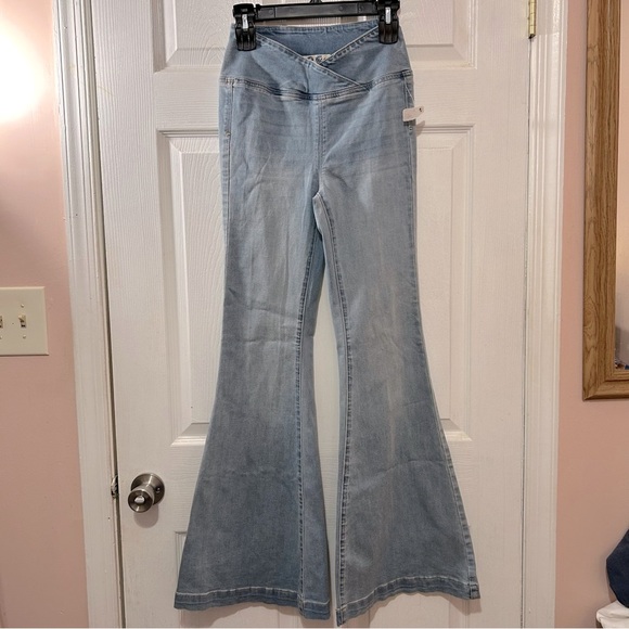 Free People Flare Jeans We The Free Pull On Sz 24 Retro Boho - Picture 1 of 8
